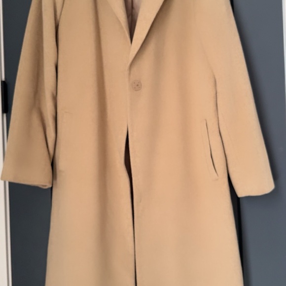 Coat - Picture 3 of 6